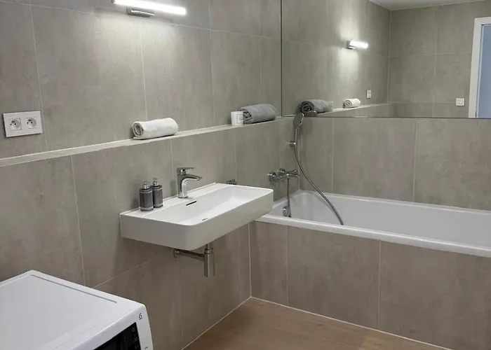 Eurovea Tower 아파트