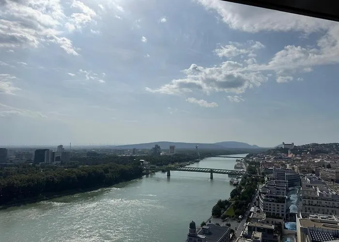 Eurovea Tower 아파트 *