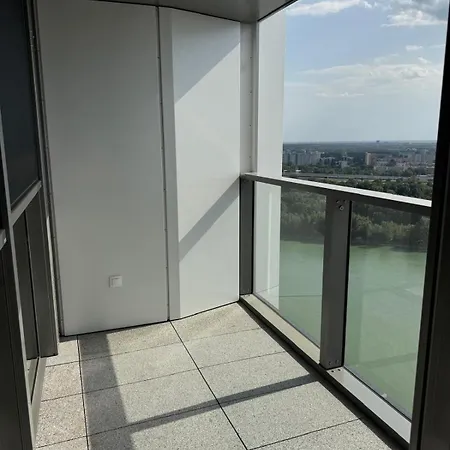 아파트 Eurovea Tower *